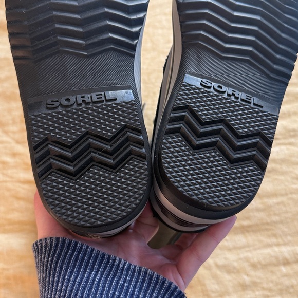 Sorel Joan of Arctic waterproof winter boots new with tags - Picture 15 of 17